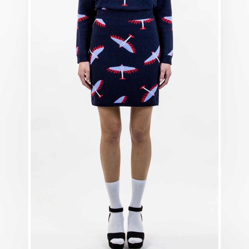 MAISON KITSUNE All Over Bird Skirt Knitteed Wool Cashmere Navy Red Blue Medium